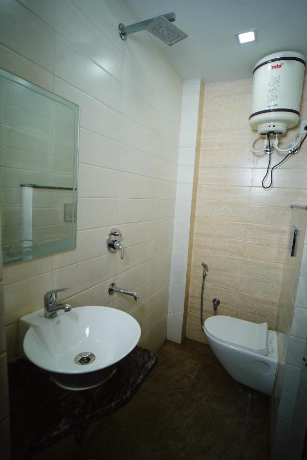 Hotel Delhi Darshan Deluxe-By Rsl Hospitality New Delhi Exterior photo
